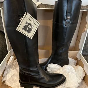 NWT Frye Jayden Button Tall Boot